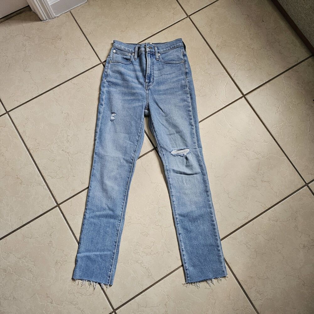 Madewell Women's Size 24T The Perfect Vintage Jeans 27.5 Inseam Distressed Style
